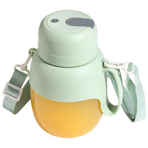 Bouteille de sport double couvercle sans fil portable grande capacité pour jus de fruits, vente en gros - Product Image 3