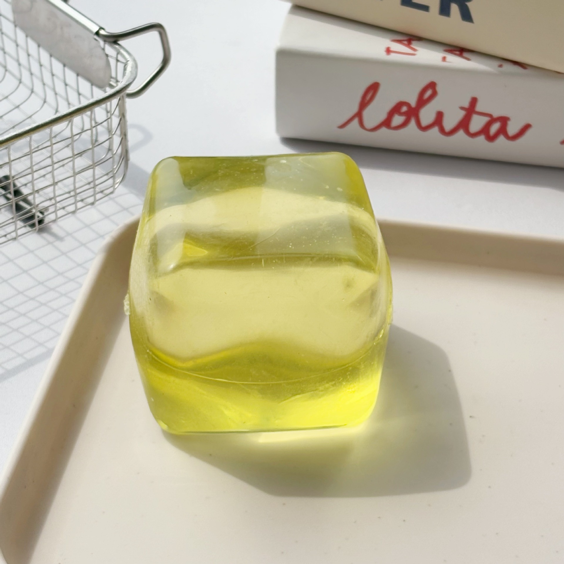 Maltose jaune de qualité supérieure, 5,5 cm de hauteur, à haute perméabilité.