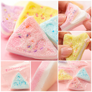 Jouet Squishy Gâteau au Fromage Coloré à Remontée Lente, Anti-Stress Doux, Cadeau Fidget pour Enfants, Idéal pour les Fêtes - Product Image 6