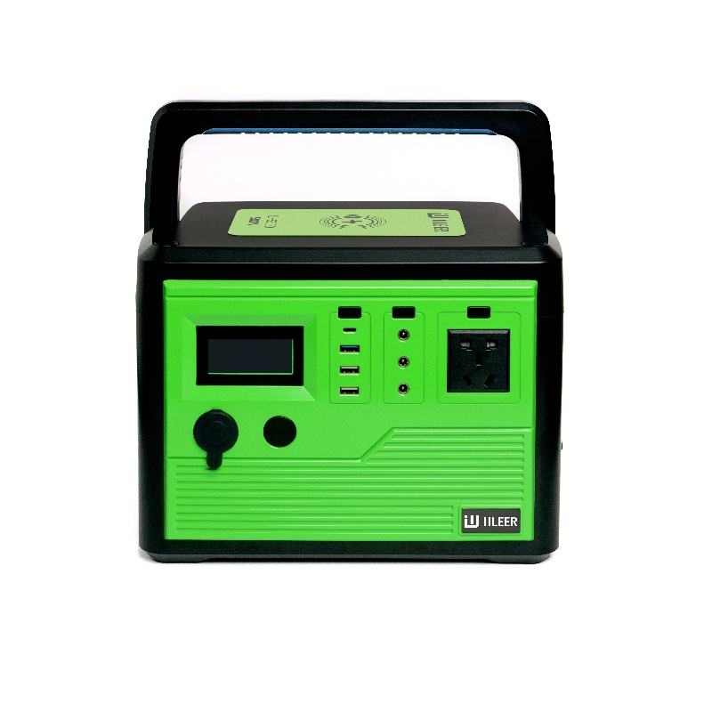 สีเขียว