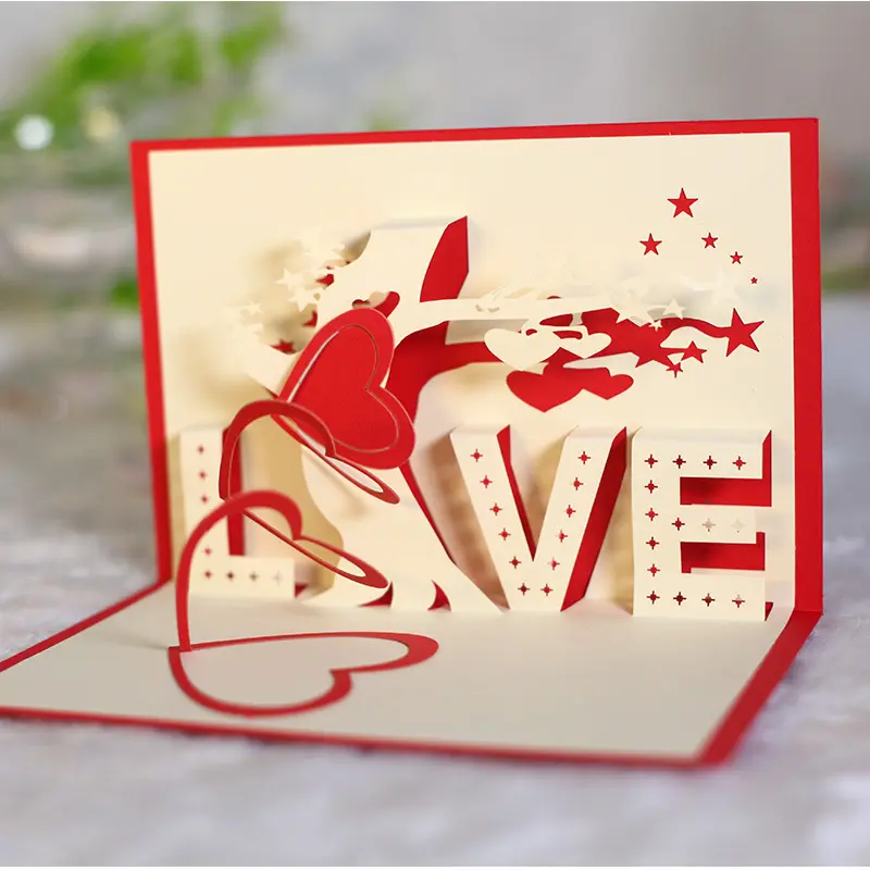 義烏手工芸品レーザー切断3DポップアップグリーティングカードLOVEバレンタインデー結婚式の招待状