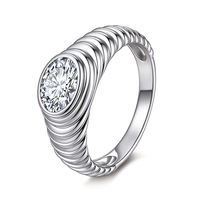 Bague en argent sterling 925 personnalisée avec moissanite ovale 6*8mm, motif échelle nuage, vente en gros, bijoux fins pour femmes, directement de l'usine