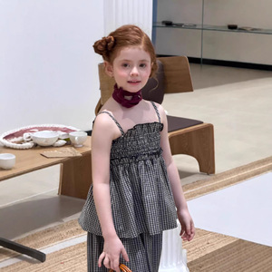 Conjunto Casual de Dos Piezas para Niñas, Top de Lino y Algodón a Cuadros y Pantalones Jogger, Estilo Nuevo - Product Image 3