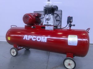 เครื่องอัดอากาศแบบลูกสูบ APCOM 1000L สำหรับอุตสาหกรรม ใช้ไฟฟ้ากระแสสลับ ระบายความร้อนด้วยอากาศ แบบหล่อลื่น - Product Image 4