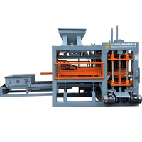 Machine de fabrication de briques de ciment en béton de pavage à emboîtement creux solides hydrauliques entièrement automatiques QT8-15