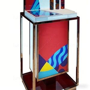 Présentoir de Luxe pour Soins de la Peau et Parfums avec Éclairage LED Intégré – Vitrine Métallique Élégante pour Boutiques et Comptoirs de Marques - Product Image 6