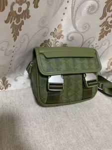Sac Messager Vintage en PU Imprimé 2026 pour Hommes – Sac à Bandoulière Tendance Décontracté avec Compartiment Téléphone – Novax - Product Image 3