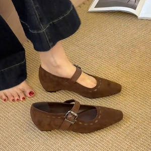 Nuevos Zapatos Mary Jane Negros Vintage de Una Sola Tira con Tacón Oculto y Diseño Exclusivo para Mujer, con Punta Cuadrada y de Ante - Product Image 4