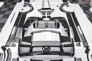 Kit carrosserie complet en fibre de carbone véritable MSY nouvelle génération 2025 pour <span class=keywords><strong>Rolls</strong></span> <span class=keywords><strong>Royce</strong></span> <span class=keywords><strong>Cullinan</strong></span> 2019 à 2025, mise à niveau style MSY - Product Image 6