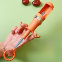 Fruit Pitter Apparaat Corer Peren Kersen Rode Dadel Kernverwijdering Jujube Corers Cherry Pit Remover Tool voor Thuis Keuken Gadget