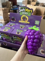 USA Warehouse Bloemgevulde Reuze Druivenknijp-speelgoed TPR Realistisch Fruit Jumbo Druiven Squishy Stressbal voor Angstverlichting