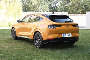 Voitures best-seller Dernières <span class=keywords><strong>Ford</strong></span> <span class=keywords><strong>Mustang</strong></span> <span class=keywords><strong>Mach</strong></span>-<span class=keywords><strong>E</strong></span> Select 4 SUV 2024 Voitures électriques - Product Image 5
