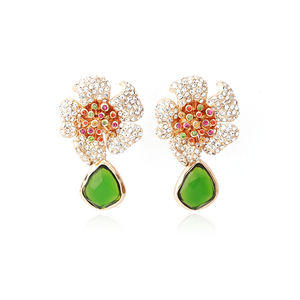 V & R 2020 nuevo pendiente joyería Pave flor Stud <span class=keywords><strong>cristal</strong></span> aleación de diamantes de chapado en oro gota pendiente para mujer - Product Image 4