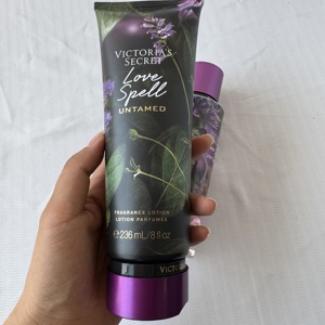 Set di Profumo e Lozione Love Spell Untamed, Fragranza Originale Victoria Secret per Donne, Eau De Parfum all'Ingrosso - Product Image 3
