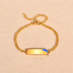 Pulsera de Cadena Figaro de Acero Inoxidable con Barra Cuadrada y Dije de Delfín Esmaltado, Joyería Fina de Moda para Mujer - Product Image 4