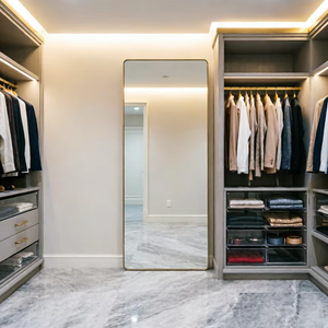Cabines de vestiaires commerciales robustes sur mesure pour les salles de sport et les centres de fitness - Product Image 1