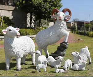 Yaşam boyutu açık dekoratif hayvan heykel fiberglas heykel koyun heykeli diğer bahçe süsleri