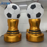 Le trophée de football gonflable peut être utilisé lors des compétitions, des événements sportifs, des festivals, des célébrations et comme décoration publicitaire.
