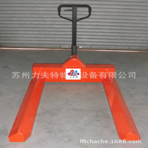Manual Hydraulic Paper Roll Pallet Jack 2000kg Load Capacity Solid Tire Industrial Trolley For Papermaking Factory - Product Image 4