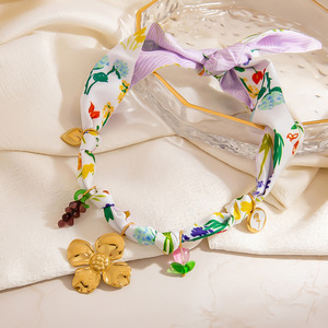 Collier noué transfrontalier avec pendentif fleur en alliage de zinc, bijoux d'été pour femmes - Product Image 3