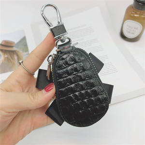 Femme Pu cuir Rose fleur porte-clés étui à clés de voiture avec perle incrustée femmes porte-clés fermeture éclair clé portefeuille sac étui voiture accessoires - Product Image 6