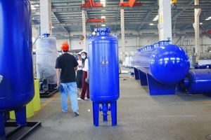 Tanque <span class=keywords><strong>de</strong></span> Presión <span class=keywords><strong>de</strong></span> Aire con Diafragma <span class=keywords><strong>de</strong></span> Acero al Carbono a Precio Competitivo, con Recipiente a Presión y 1 Año <span class=keywords><strong>de</strong></span> Garantía - Product Image 5