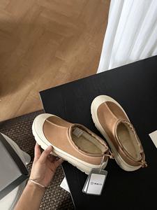 <span class=keywords><strong>Stivali</strong></span> da Neve Invernale Comodi da <span class=keywords><strong>Donna</strong></span> in Lana <span class=keywords><strong>di</strong></span> Pelliccia <span class=keywords><strong>di</strong></span> Montone OEM <span class=keywords><strong>di</strong></span> Alta Qualità Marchio UGS Nuovi Arrivi 2025 <span class=keywords><strong>di</strong></span> Tendenza in Shearling PVC - Product Image 1