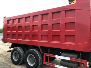 Camion léger diesel Howo 6x4 Euro 2, nouveau camion benne minier 10 roues, capacité de charge 11-20T, direction à droite, caméra arrière, 251-350HP, 6-8L - Product Image 5