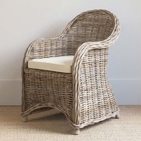 Chaise de salle à manger d'extérieur rétro moderne avec structure en aluminium et rotin, résistante à l'eau et aux UV, durable pour la cuisine, la villa, le parc
