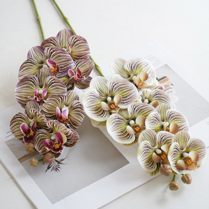 Fleurs artificielles d'orchidées Phalaenopsis à 9 têtes, texture réaliste, décoration moderne pour la maison et les mariages - Product Image 1