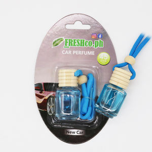 Profumo d'aria per <span class=keywords><strong>auto</strong></span> olio essenziale appeso 7Ml deodorante per ambienti <span class=keywords><strong>diffusore</strong></span> per bottiglie profumo per <span class=keywords><strong>auto</strong></span> odore personalizzato all'ingrosso - Product Image 1