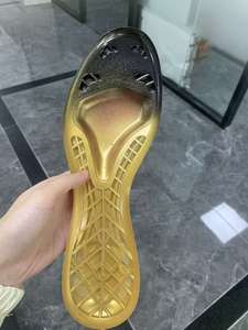 พื้นรองเท้าฟุตบอล HT-9K0343 TPU สีตามสั่ง ขนาดตามสั่ง สำหรับรองเท้าสตั๊ดฟุตบอลชาย คุณภาพสูง ผลิตจากโรงงานจิ่นเจียง - Product Image 5