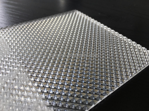 Feuille de <span class=keywords><strong>Polyrise</strong></span> Polycarbonate solide Bayer anti-rayures prismatique gaufré résistance à la chaleur feuilles de Polycarbonate 6mm 10mm - Product Image 4