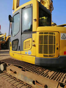 KOMATSU PC128US Pelleteuse hydraulique sur chenilles d'occasion Pelleteuse 12 tonnes avec poussoir Moteur PLC Boîte de vitesses - Product Image 3