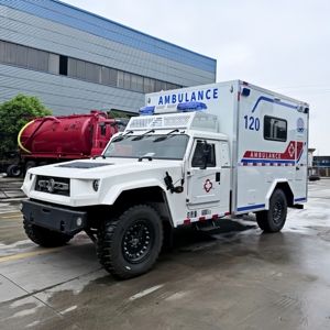 Les ambulances dans les zones isolées et montagneuses sont équipées d'un espace suffisant, d'un équipement complet et d'une capacité de maniabilité optimale pour les outils d'urgence. - Product Image 2