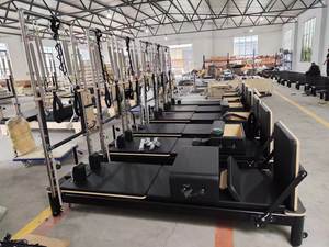 Cama de entrenamiento multifuncional para el cuidado corporal con resortes ajustables, Reformer de Pilates comercial con torre, para uso en almacenes y envío. - Product Image 6