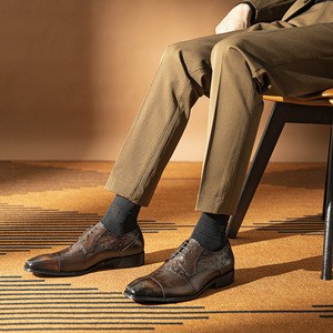 Zapatos Italianos de Lujo para Hombre 2025, Marca Valentina, Hechos a Mano, con Parches de Cuero, Punta en Pico, Transpirables, Ligeros, Antideslizantes, con Cierre de Cordones - Product Image 4