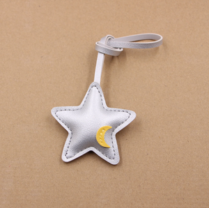 Llavero de Cuero PU de Cinco Puntas con Borlas, Estilo Estrella Popular, Accesorio de Cuero para Bolso o Coche - Product Image 4