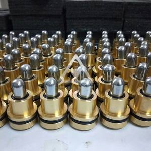 Populaire Promoties Plunjerset EX200-2 EX200-5 Graafmachine Onderdelen <span class=keywords><strong>Joystick</strong></span> <span class=keywords><strong>Pusher</strong></span> - Product Image 2