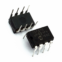 Microcontrôleurs CMOS 8 bits à base de flash à 8 broches PIC12F675-I/P Circuits intégrés (CI) PIC12F675-E intégrés/P PIC12F675-I/SN