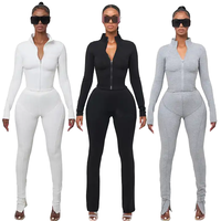 Ensemble de vêtements de sport pour femmes en 2 pièces avec fermeture éclair, haut à manches courtes et col en V, short moulant long, respirant en nylon/coton, pour l'entraînement