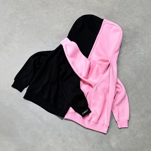 Ensemble de survêtement streetwear unisexe personnalisé en molleton bouclette, comprenant un pantalon de jogging coupe ample et un sweat à capuche zippé - Product Image 2