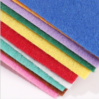 Rouleaux et feuilles de tissu en feutre non tissé de 1mm 2mm 3mm 4mm 5mm ou d'épaisseur personnalisée