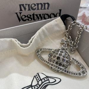 Collar Clásico Saturno Chapado en Oro con Circones Empress Dowager para Hombre y Mujer, Joyería Elegante de Aleación de Alta Calidad con Cadena de Ondas - Product Image 5