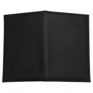 Porte-passeport personnalisé en cuir artificiel pour hommes et femmes - Housse durable, idéal pour un cadeau promotionnel - Product Image 3