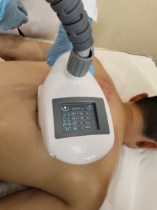 <span class=keywords><strong>2025</strong></span> Mới 4 Trong 1 Chân Không Quay Áp Lực Tiêu Cực Tốt Nhất Nhà Sử Dụng Hình Dạng Máy Giảm Béo V9 V10 - Product Image 6