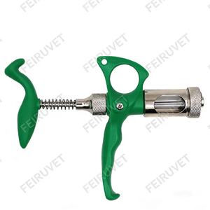 Double-needle Reusable Adjustable Durable Veterinary Vaccine Injection <strong>Machine</strong> 5ml <strong>Syringe</strong> Gun for Sheep Cattle Pig - Product Image 4
