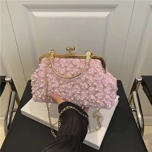 Sacs à bandoulière élégants pour femmes avec motif floral et perles, sacs de soirée de luxe à chaîne, pochettes de mariage tendance, sacs fourre-tout pour femmes - Product Image 2