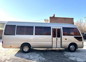 Autobús Urbano <span class=keywords><strong>Mini</strong></span> de Lujo Japonés Usado, Autobús Escolar, 100 km/h, Manual, de Gasolina, en Venta - Product Image 4