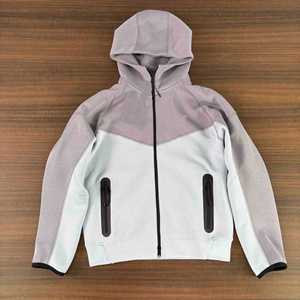 Sudadera con Capucha para Hombre Wembly Sports, Estilo Deportivo, Otoño, Resistente al Viento, Transpirable, Poliéster y Algodón, Corte Regular, Color Sólido - Product Image 5